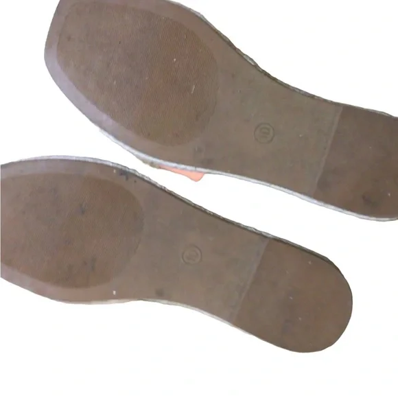 Universal Thread Sandals - Picture 6 of 6